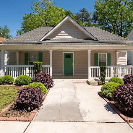Modern 3-Bedroom, Big Fence Yard, Pets Stay Free Durham Zewnętrze zdjęcie