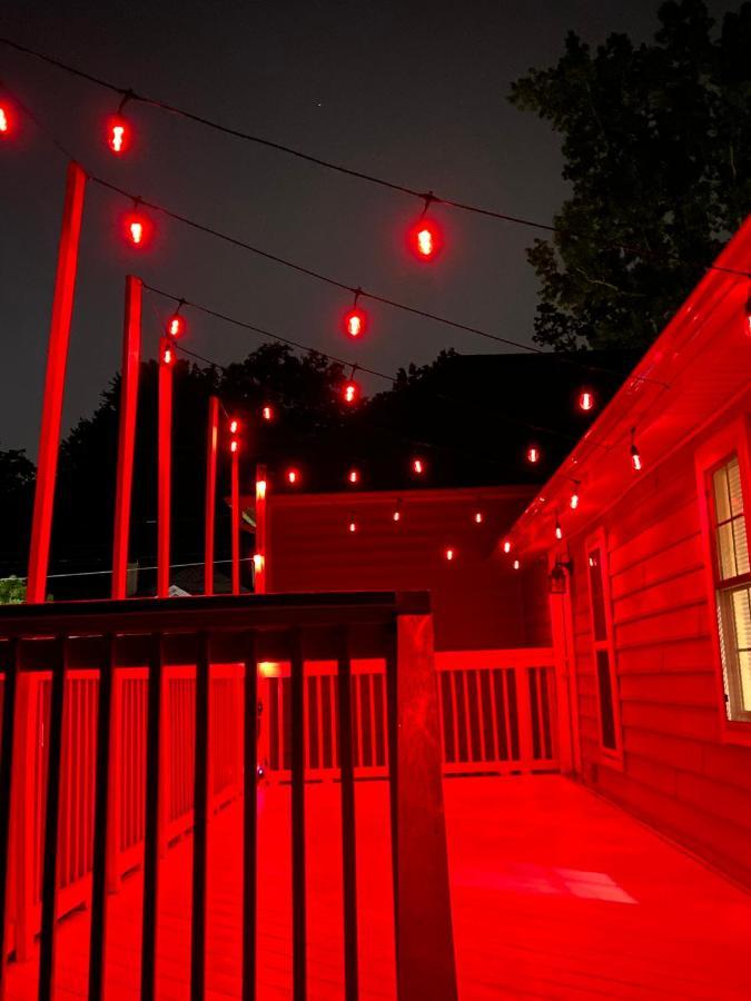 Modern 3-Bedroom, Big Fence Yard, Pets Stay Free Durham Zewnętrze zdjęcie
